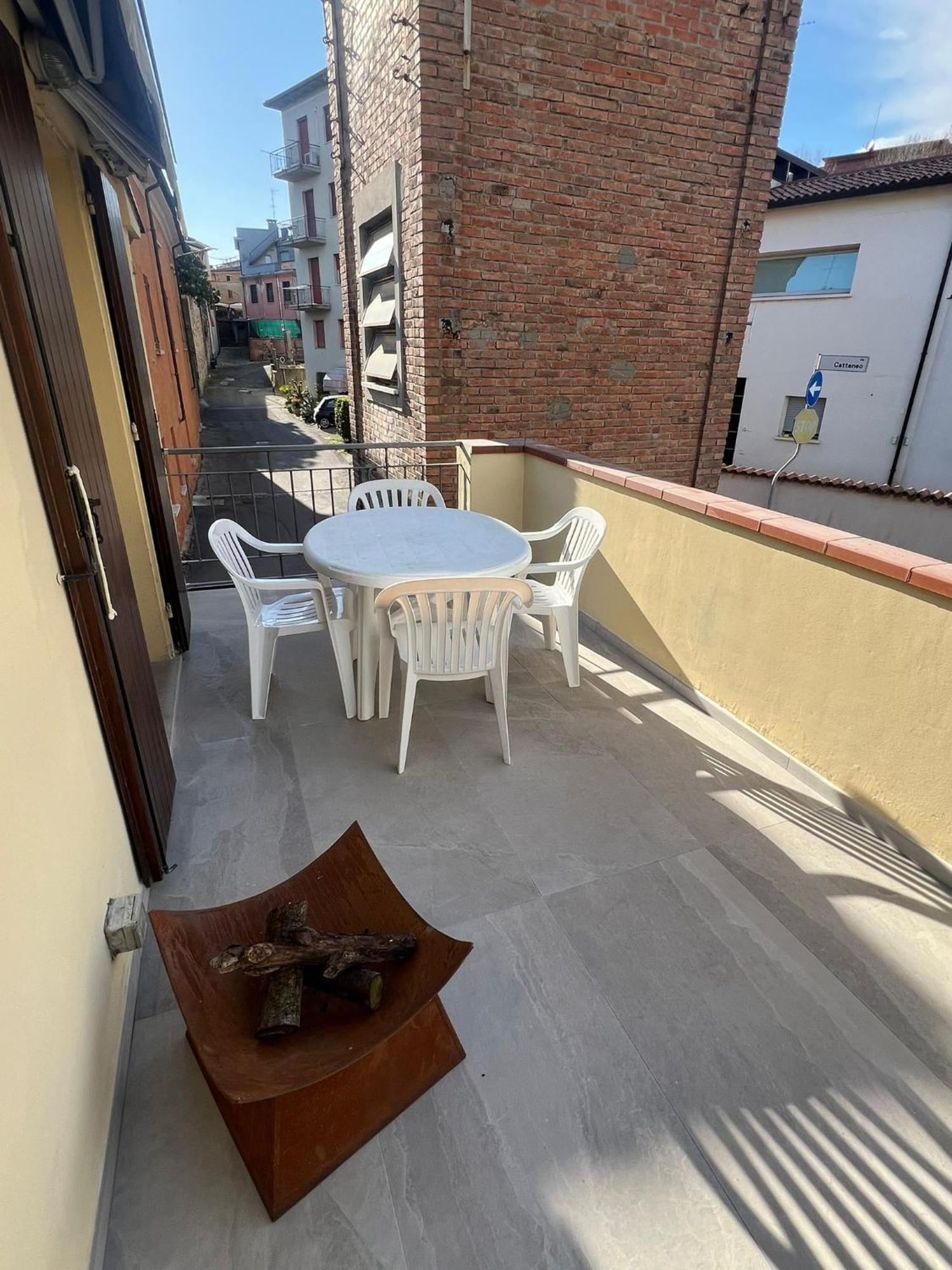Terrazza Su فولتا مانتوفانا المظهر الخارجي الصورة